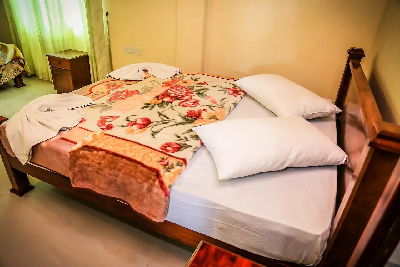 Himawari Hills Hotel Nuwara Eliya 2*,